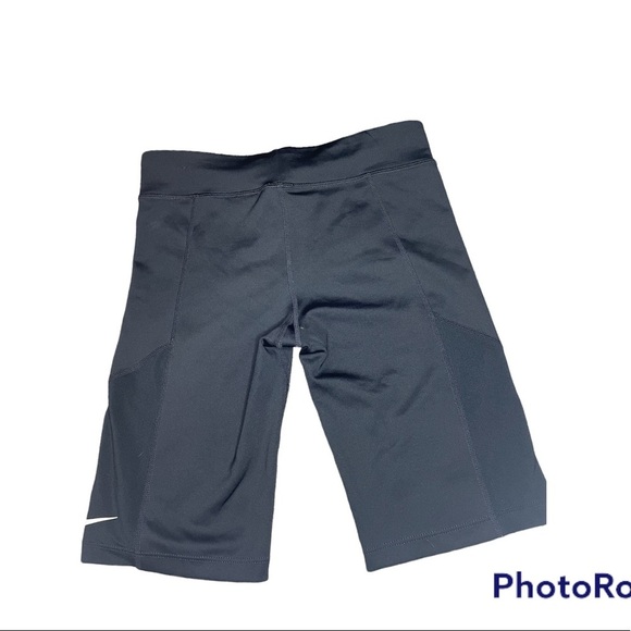 Nike Bike Shorts Kids Size:L - Picture 2 of 5